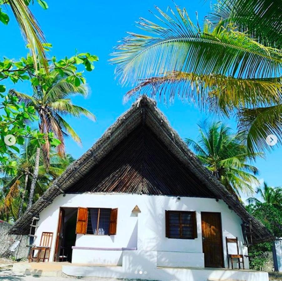 Kilimani Kwetu Beach Hotel Bwejuu Exterior foto